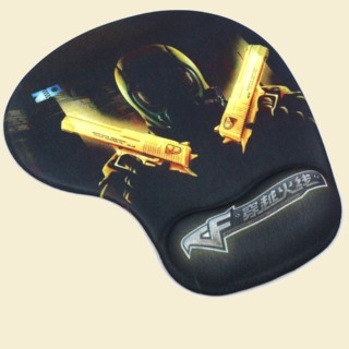 Gaming Mouse Pads & Wrist Rests
